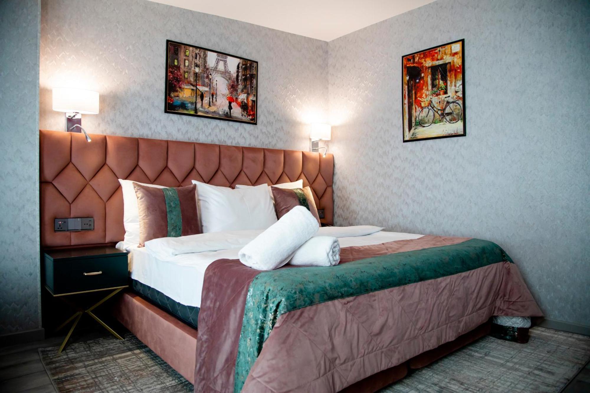Essam Deluxe Hotel Баку Экстерьер фото